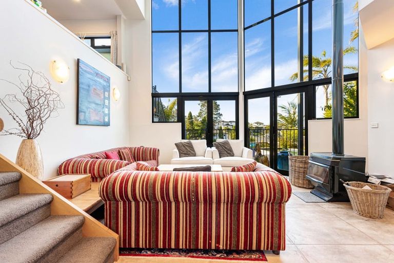 Photo of property in 50 Langana Avenue, Browns Bay, Auckland, 0630