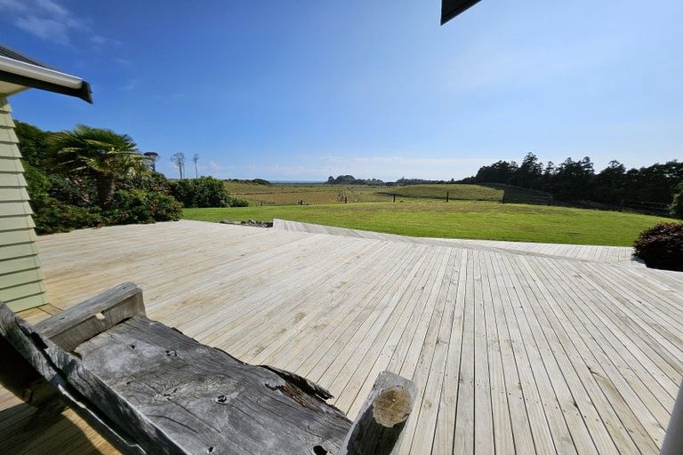 Photo of property in 2155c State Highway 2, Pukehina, 3186