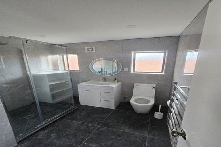 Photo of property in 1/6b Youngs Road, Papakura, 2110