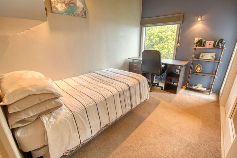 Photo of property in 14 Stanton Crescent, Karoro, Greymouth, 7805