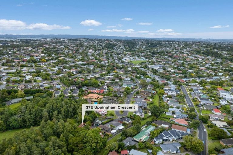 Photo of property in 5/37 Uppingham Crescent, Hillcrest, Auckland, 0627