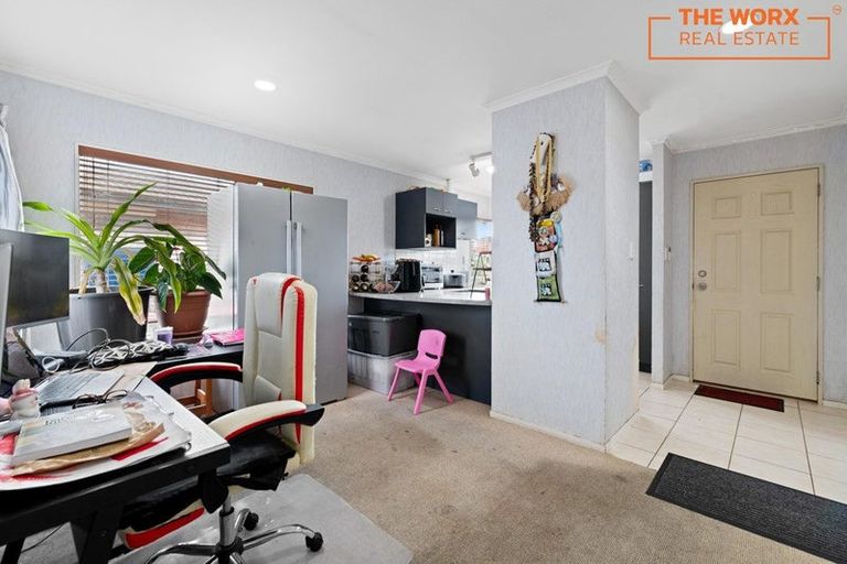 Photo of property in 66 Stellata Court, Randwick Park, Auckland, 2105