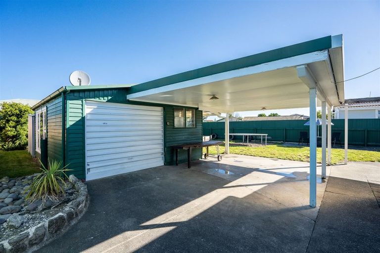 Photo of property in 10 Neal Crescent, Onekawa, Napier, 4110