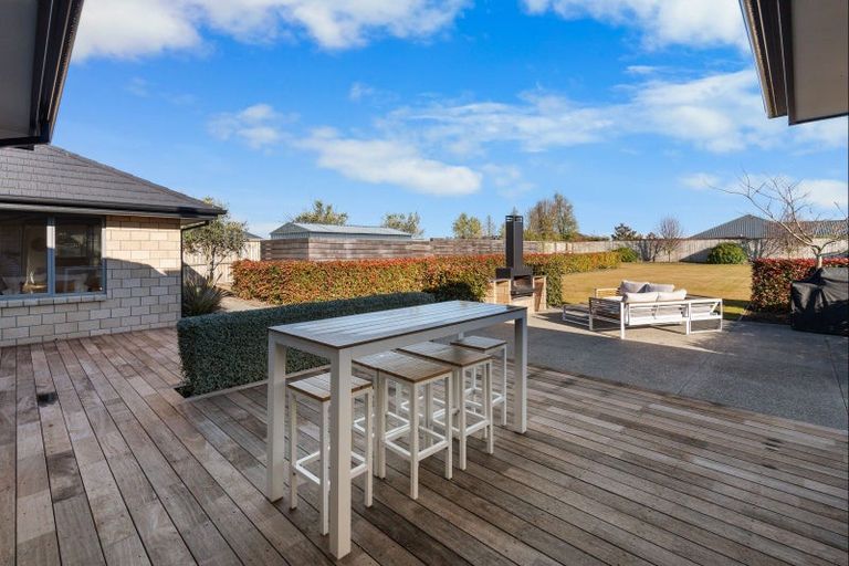 Photo of property in 14 Glenfinnan Place, West Melton, 7618