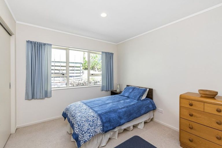 Photo of property in 126 Arawhata Road, Paraparaumu, 5032