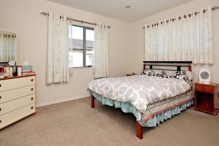 Photo of property in 22 Hector Drive, Rototuna North, Hamilton, 3210