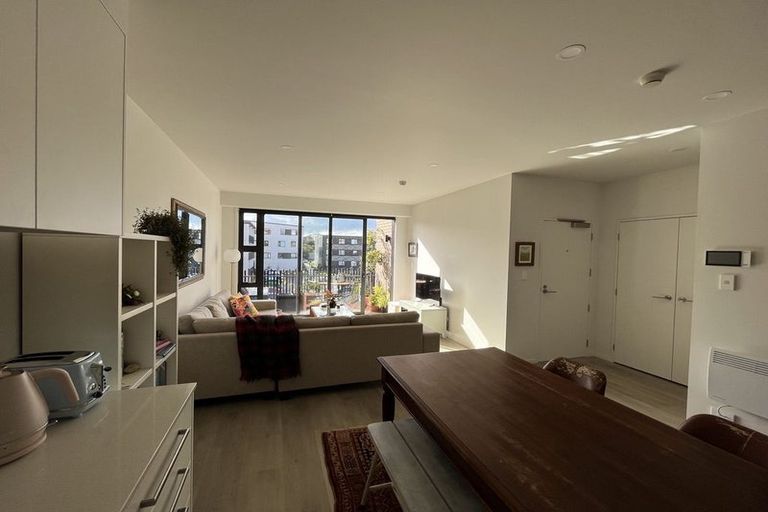 Photo of property in 202/2b Matatiki Street, Northcote, Auckland, 0627