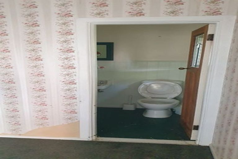 Photo of property in 716 Main Road North, Te Marua, Upper Hutt, 5018