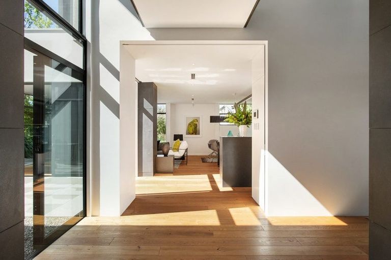 Photo of property in 91 Carlton Mill Road, Merivale, Christchurch, 8014