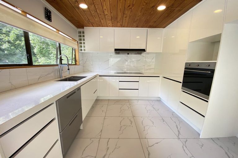 Photo of property in 36 Murvale Drive, Bucklands Beach, Auckland, 2014