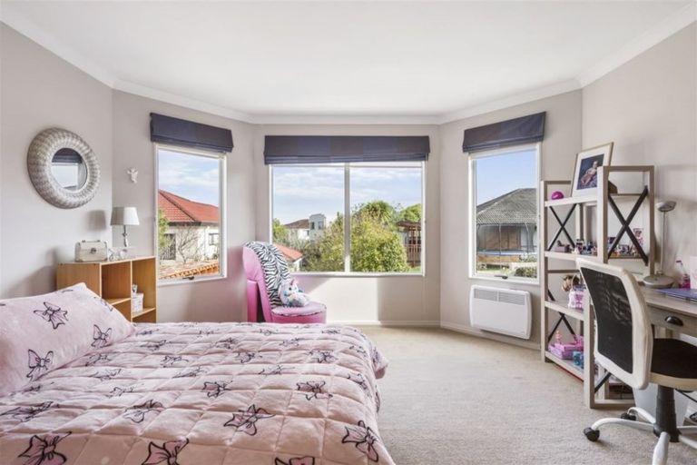 Photo of property in 43 Killybegs Drive, Pinehill, Auckland, 0632