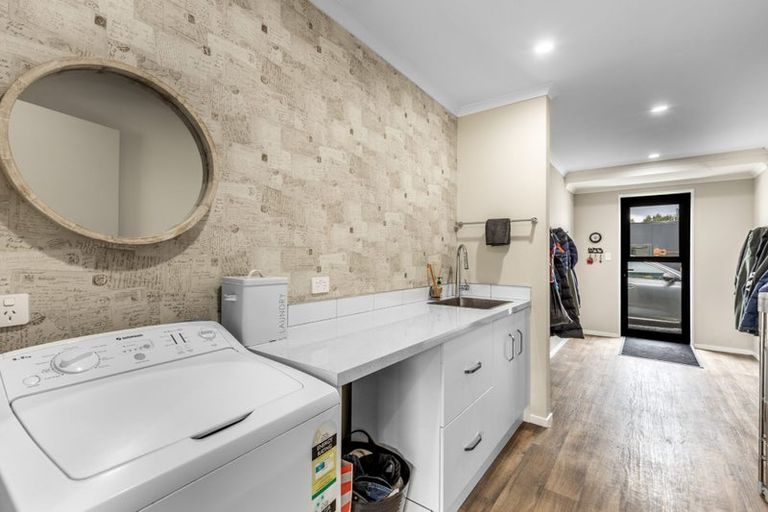 Photo of property in 35 Hereford Street, Riversdale, 9776