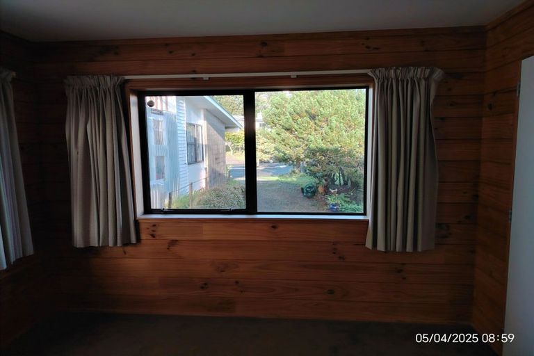 Photo of property in 15 Chorley Grove, Churton Park, Wellington, 6037