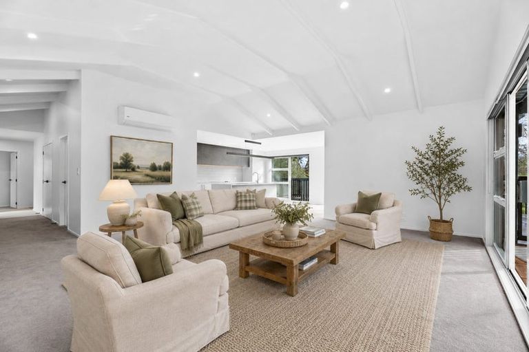 Photo of property in 234 Monument Road, Clevedon, Papakura, 2582