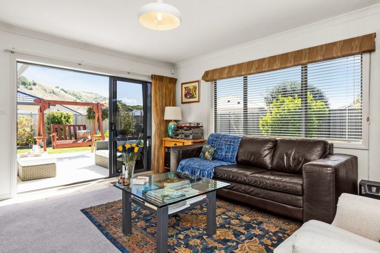 Photo of property in 21 Pinotage Drive, Greenmeadows, Napier, 4112