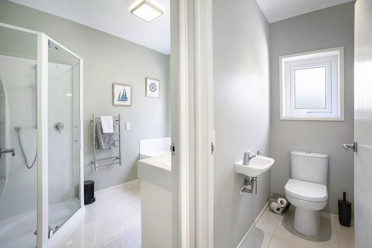 Photo of property in 37 Bay Vista Drive, Pohara, Takaka, 7183