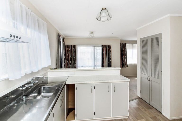 Photo of property in 1c Willis Street, Marton, 4710