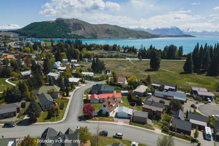 Photo of property in 15 Hamilton Drive, Lake Tekapo, 7999