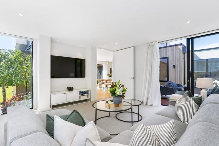 Photo of property in 34d Glandovey Road, Fendalton, Christchurch, 8052