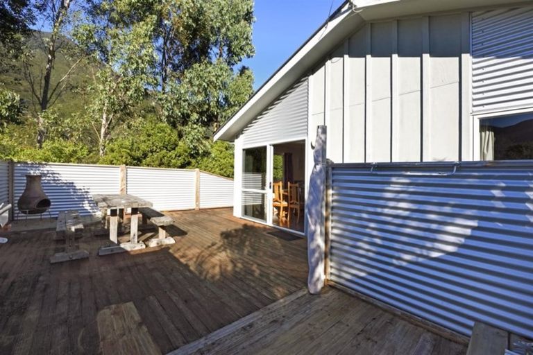 Photo of property in 11 Kaimiko Place, Okiwi Bay, French Pass, 7193