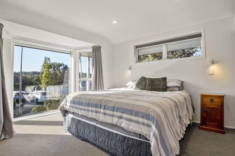 Photo of property in 29 Ravenstone Place, Chatswood, Auckland, 0626