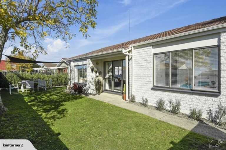 Photo of property in 3a Compton Place, Mount Maunganui, 3116