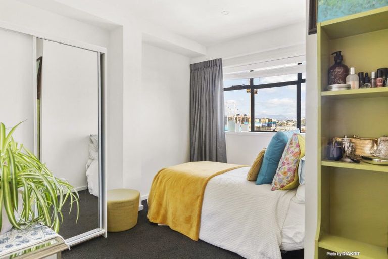 Photo of property in Quantum On Thorndon Quay, 6/163b Thorndon Quay, Pipitea, Wellington, 6011