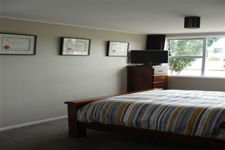 Photo of property in 15 George Street, Pleasant Point, 7903