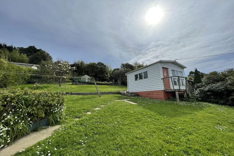 Photo of property in 3 Junction Road, Ravensbourne, Dunedin, 9022