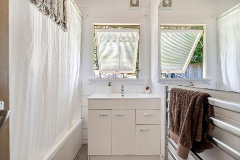 Photo of property in 426 Redoubt Road, Totara Park, Auckland, 2019