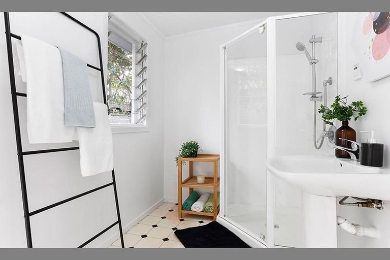 Photo of property in 34 Meadow Street, Mount Wellington, Auckland, 1062