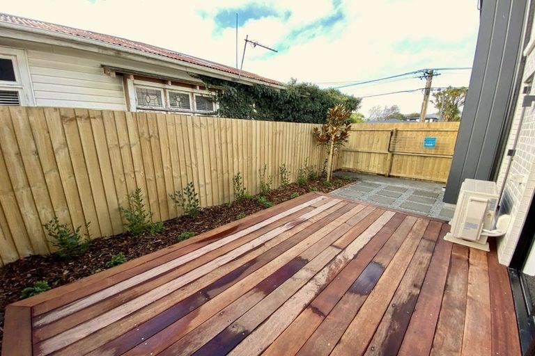 Photo of property in 2/9 Wychbury Street, Spreydon, Christchurch, 8024