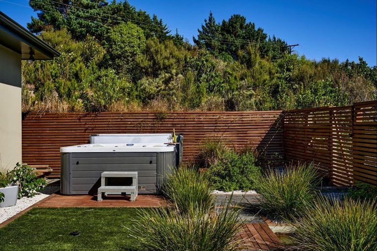 Photo of property in 69 Kaitangata Crescent, Kelson, Lower Hutt, 5010