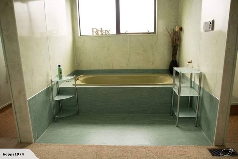 Photo of property in 8 Rossiter Crescent, Lynmouth, New Plymouth, 4310