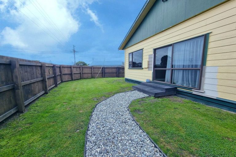 Photo of property in 43 Blake Street, Blaketown, Greymouth, 7805
