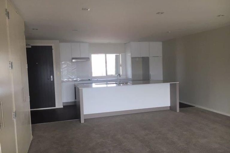 Photo of property in 311/252 Centreway Road, Orewa, 0931