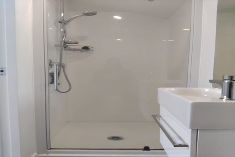 Photo of property in 10/36 Tacy Street, Kilbirnie, Wellington, 6022