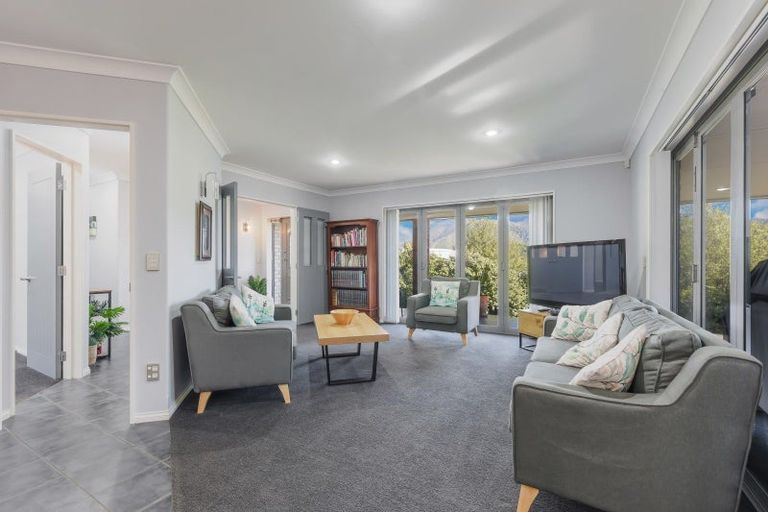 Photo of property in 5 Fantail Heights, Picton, 7220