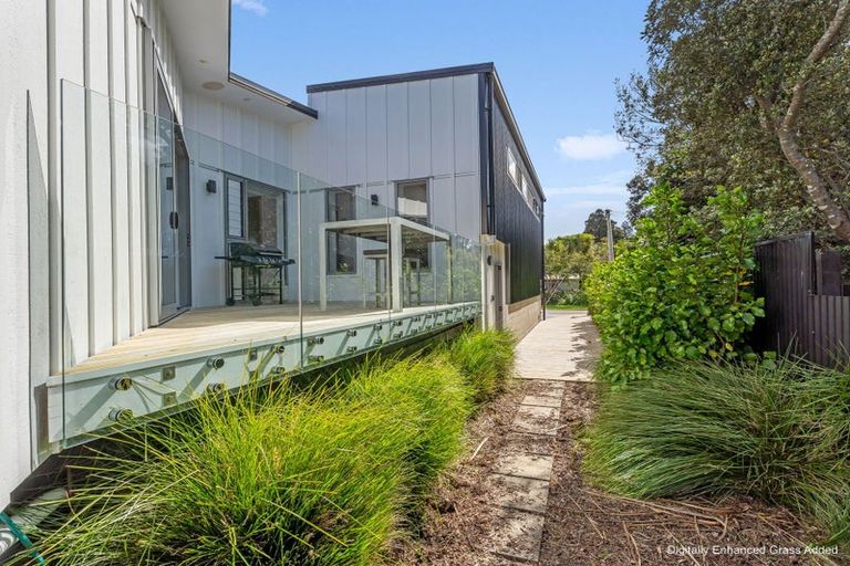 Photo of property in 167b Ocean Beach Road, Tairua, 3508