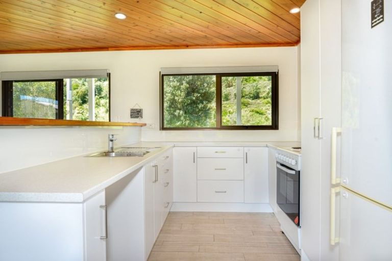 Photo of property in 64 Newcastle Street, Mahia, Nuhaka, 4198