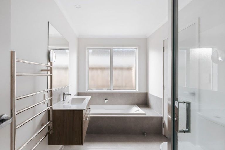 Photo of property in 96 Union Drive, Papamoa, 3118