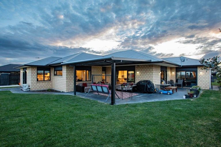 Photo of property in 9 Aquila Crescent, Rototuna North, Hamilton, 3210