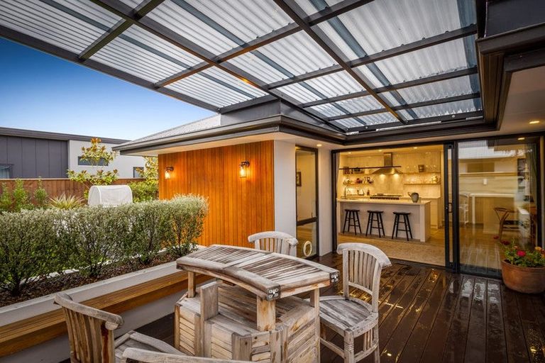 Photo of property in 8 Whitburn Avenue, Halswell, Christchurch, 8025