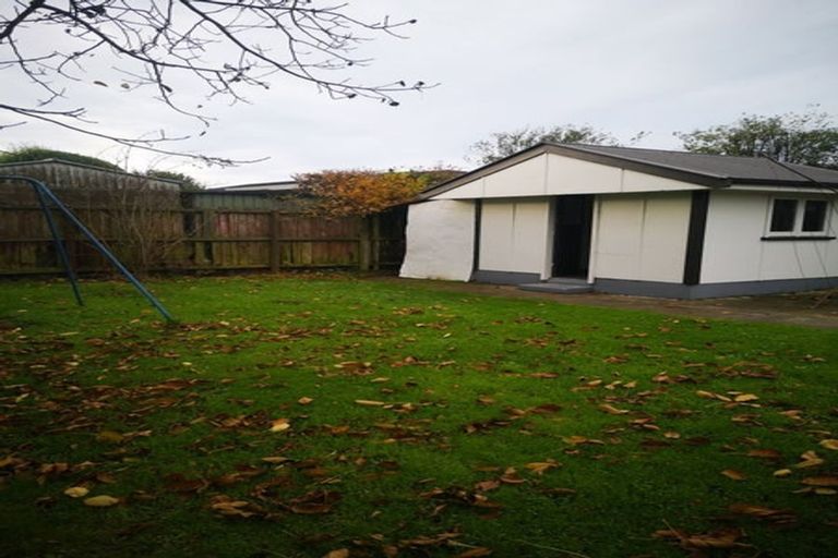 Photo of property in 19 Dunedin Street, Redwood, Christchurch, 8051