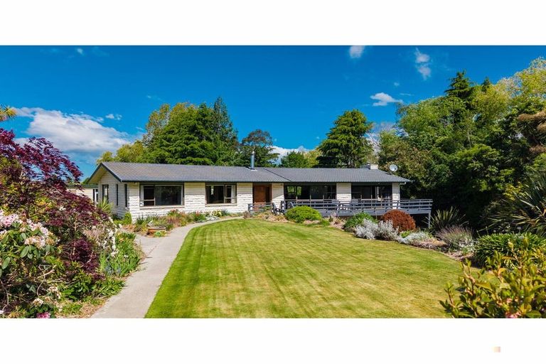Photo of property in 11-17 Hayes Street, Waimate, 7924