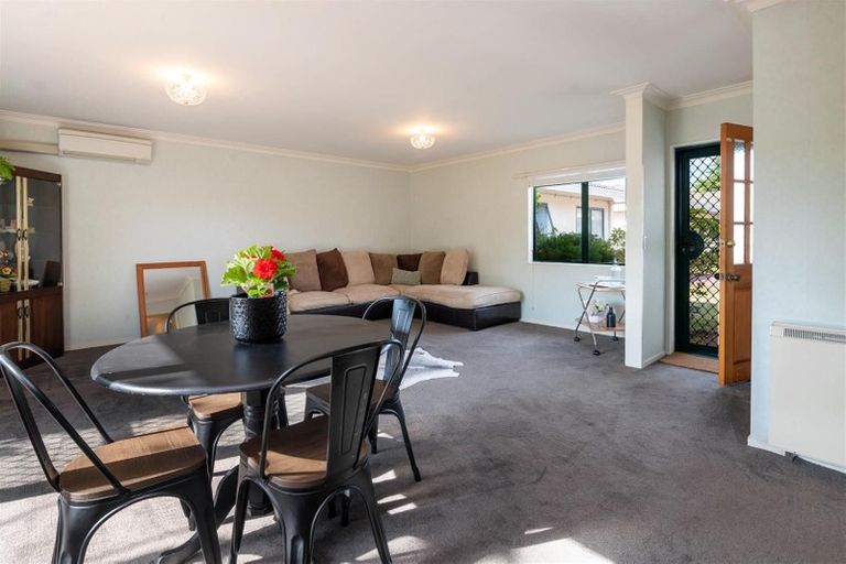 Photo of property in 1/11 Mckee Avenue, Fenton Park, Rotorua, 3010