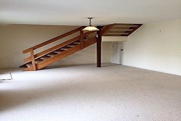 Photo of property in 11/75 Delhi Crescent, Khandallah, Wellington, 6035