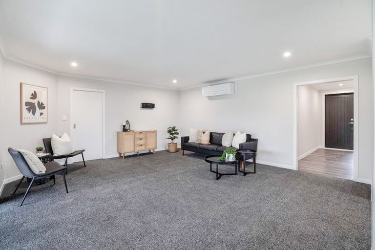 Photo of property in 15 Chatham Rise, Seaward Bush, Invercargill, 9812