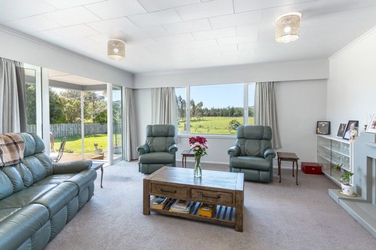Photo of property in 1827 State Highway 2, Kiriwhakapapa, Masterton, 5881