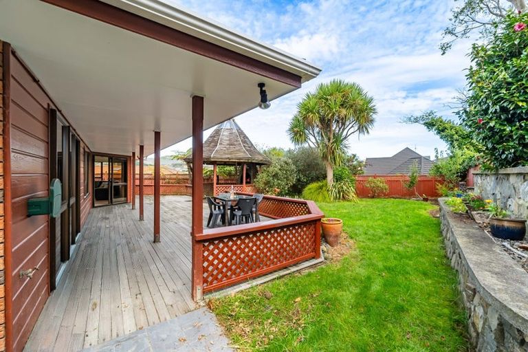 Photo of property in 9 Molyneux Close, Whitby, Porirua, 5024